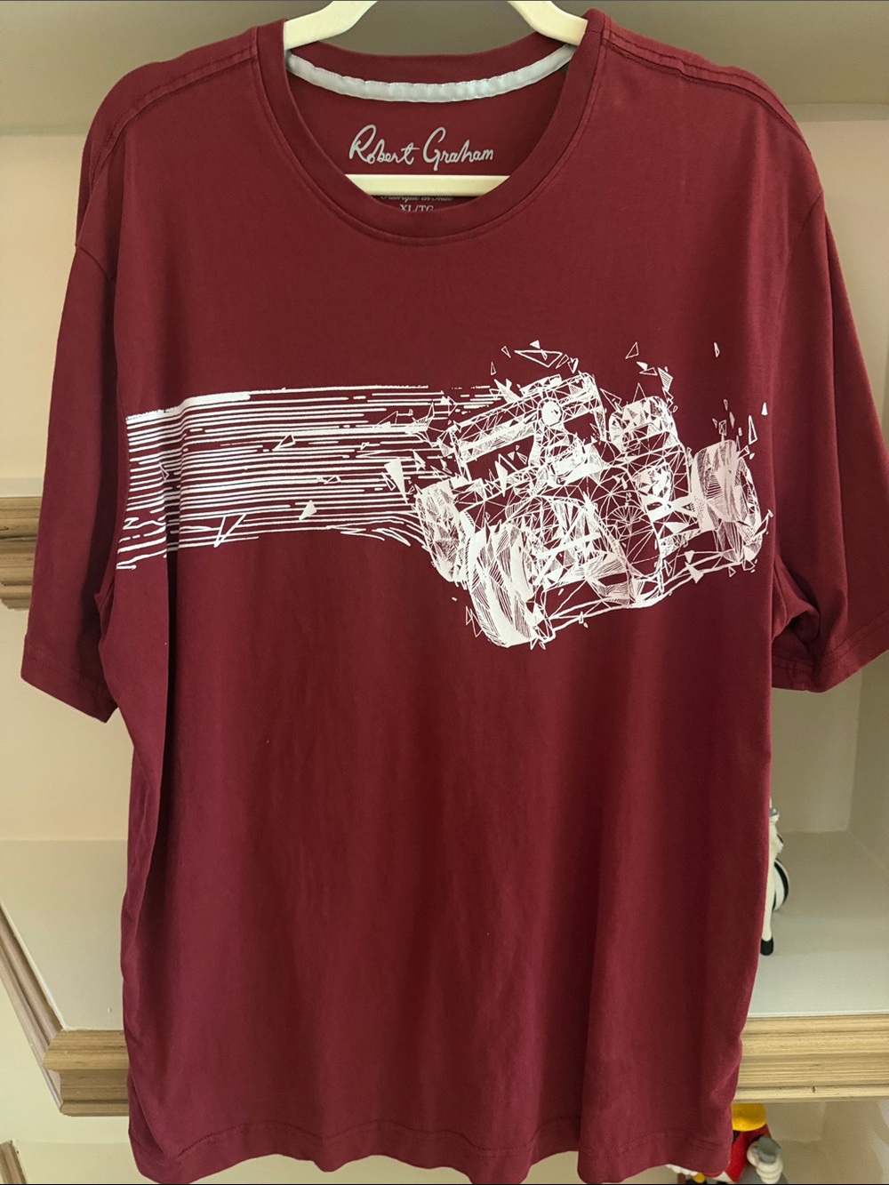 Robert Graham Maroon Short-Sleeve Graphic Crew Tee